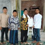 Ke-4 Kalinya, Lazawa Darul Hikam Kembali Bagikan Kursi Sholat Di Masjid Baitur Rahim Lumajang