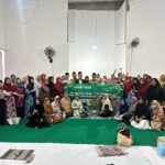 Fokus Masjid Ramah Lansia dan Difabel, Lazawa Darul Hikam Kembali Salurkan Wakaf Kursi di Kediri