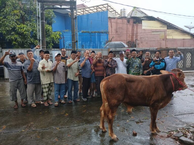 Kolaborasi Lazawa Darul Hikam, Polije, dan Masjid Al Muhajirin Latih Juru Sembelih Kurban